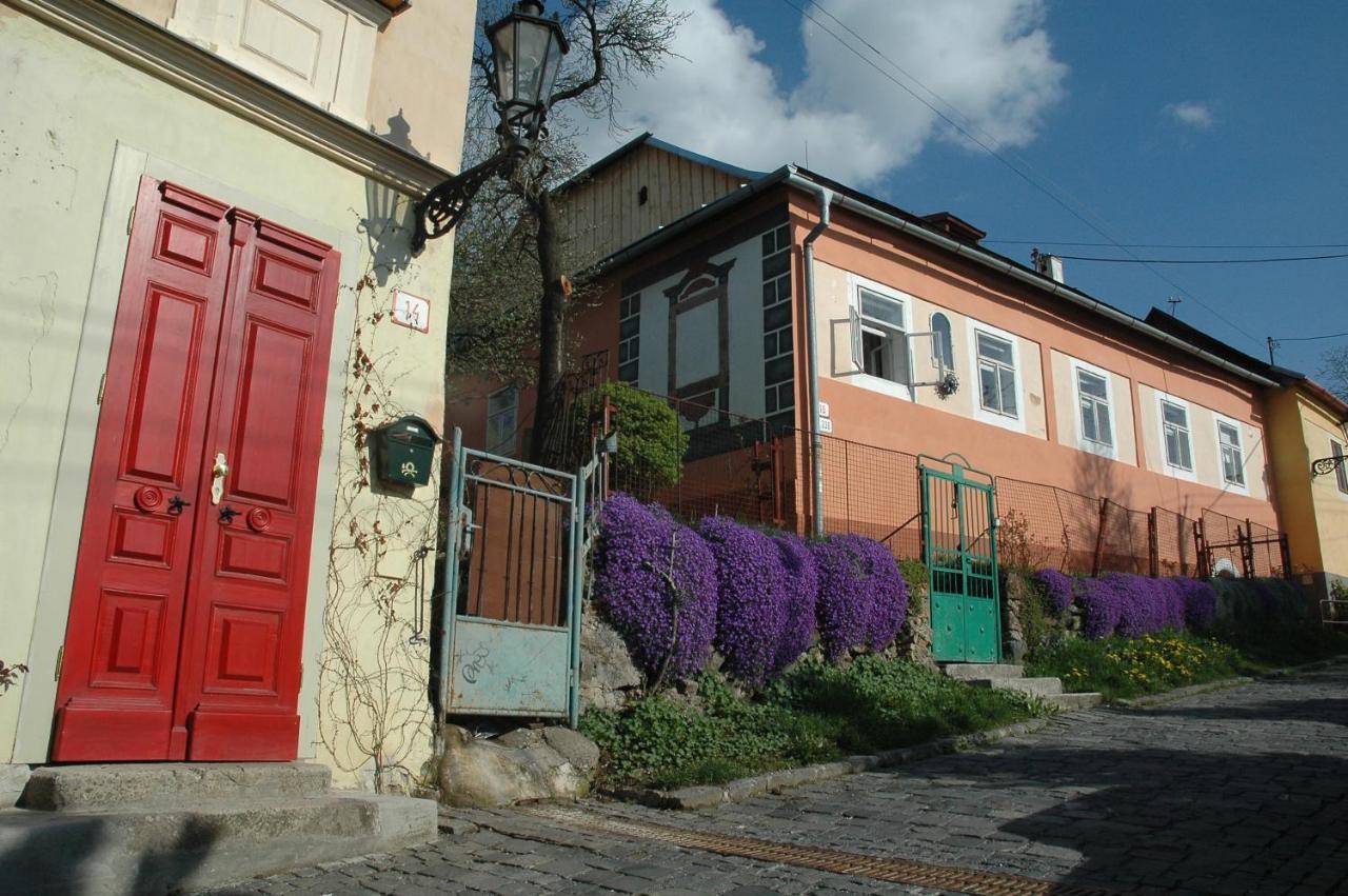 Penzion Nostalgia Banská Štiavnica Esterno foto